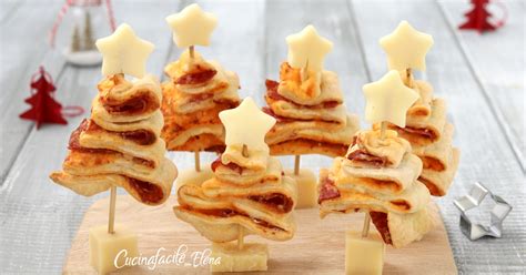 Preparazione Alberelli di Natale di Pasta Sfoglia