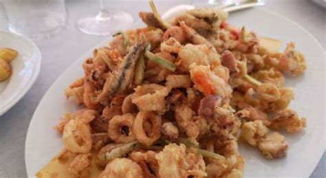 Preparazione Fritto Misto di Paranza