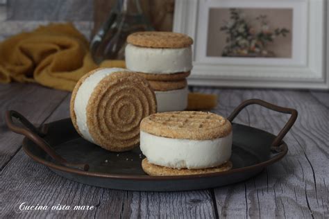 Preparazione Gelato Biscotto