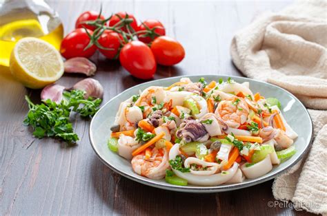 Preparazione Insalata di Mare