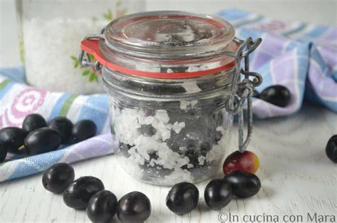 Preparazione Olive Nere Sotto Sale