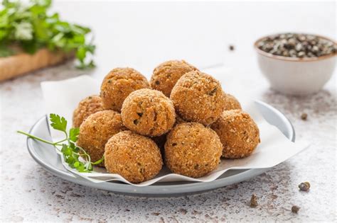 Preparazione Polpette di Tonno