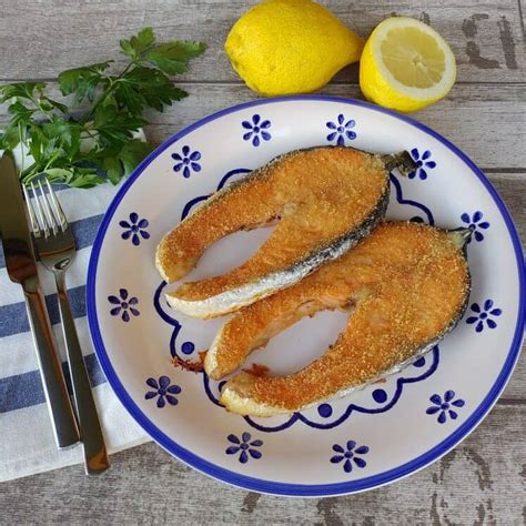 Preparazione Salmone Impanato Fritto