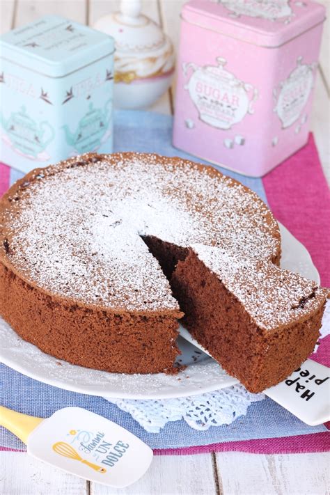 Preparazione Torta Margherita al Cacao