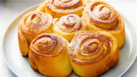Preparazione Torta di Rose