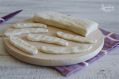 Preparazione degli gnocchi di riso