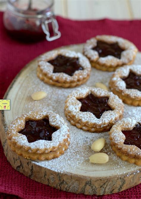 Preparazione dei Biscotti Linzer