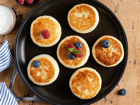 Preparazione dei Pancake Chetogenici