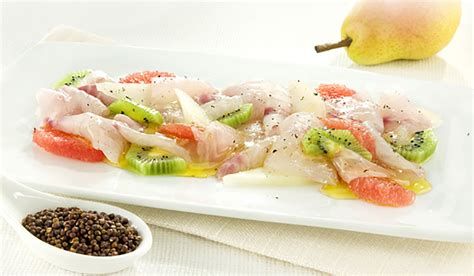 Preparazione del Carpaccio di Pesce