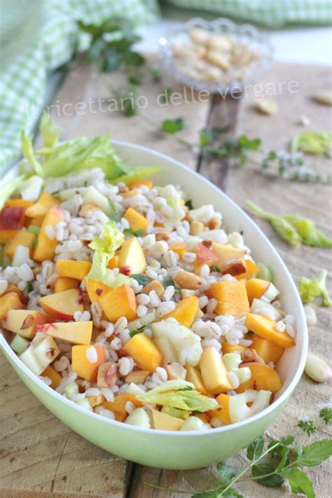 Preparazione dell'Insalata di Orzo