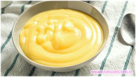Preparazione della crema pasticcera