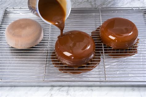 Preparazione della glassa a specchio