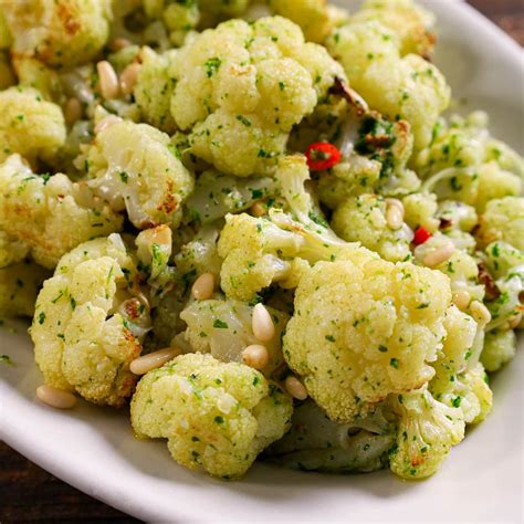 Preparazione della salsa di cavolfiore