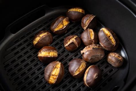 Preparazione delle castagne con friggitrice ad aria