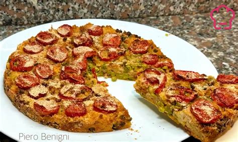 Preparazione torta salata di pane raffermo