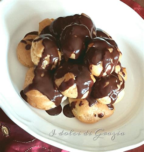 Profiteroles al cioccolato