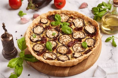 Quiche con Pollo, Melanzane e Pomodori Secchi
