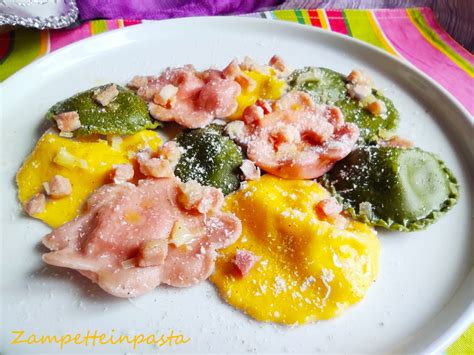 Ravioli colorati del ristorante Il Tesoro