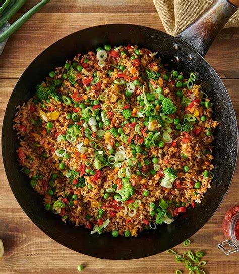 Riso Fritto con Verdure e Harissa