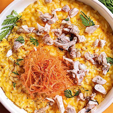 Risotto con alette di pollo e burro di carote