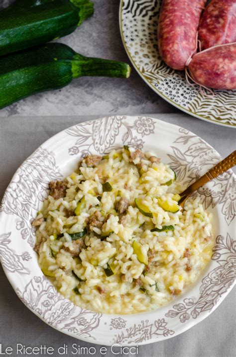 Risotto zucchine e salsiccia