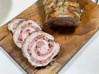 Rollè di tacchino ripieno di salsiccia
