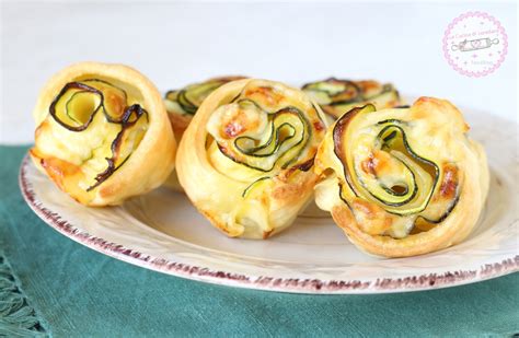 Roselline di sfoglia con zucchine