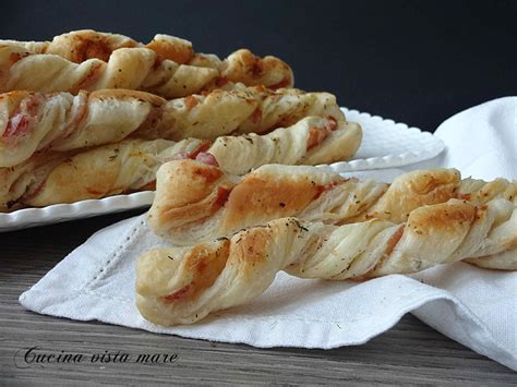 Rustici di pasta sfoglia