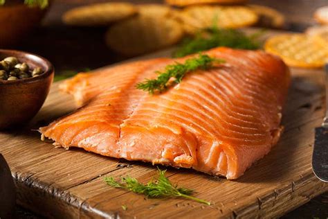 Salmone cotto e crudo