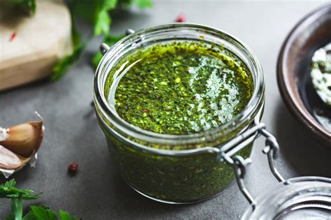 Salsa Verde: Versatile e Deliziosa