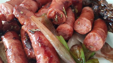 Salsiccia affumicata su BBQ