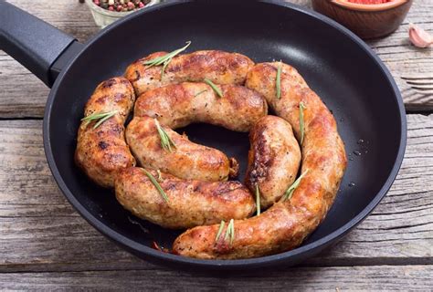 Salsiccia di Pollo e Tacchino in Padella
