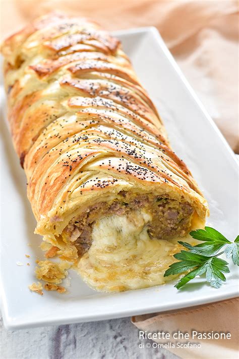 Salsiccia in Crosta di Sfoglia