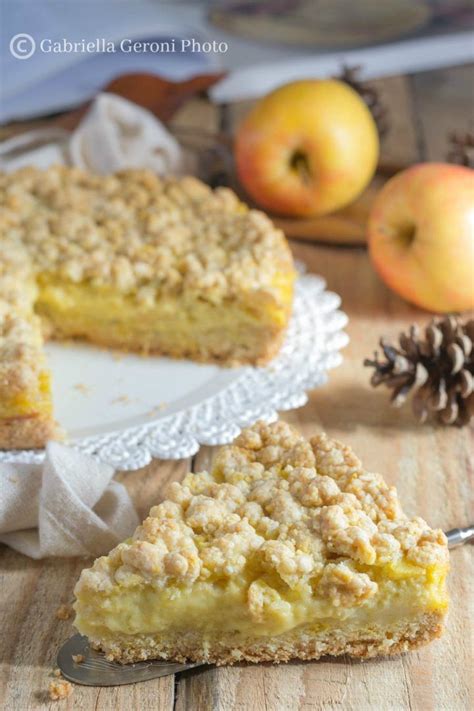 Sbriciolata con Crema Pasticcera