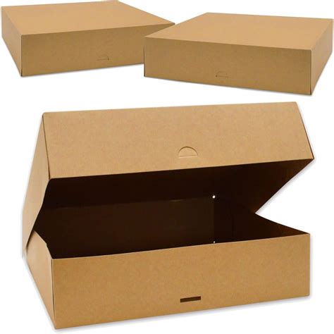 Scatole per torte di diverse forme e dimensioni