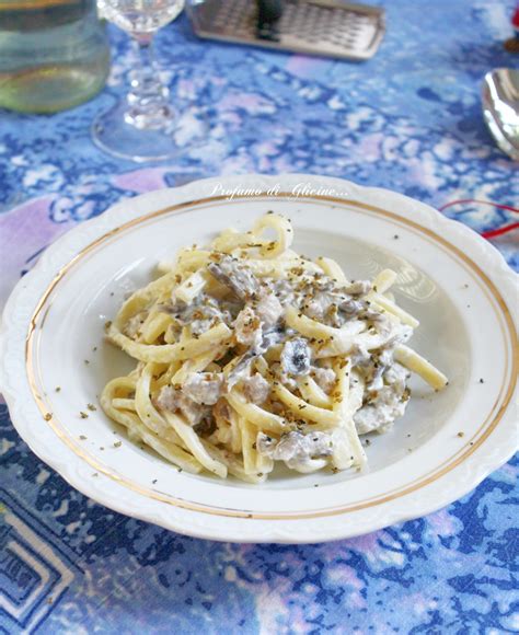 Scialatielli con salsiccia e funghi