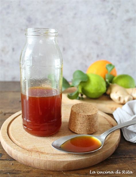 Sciroppo d'arancia fatto in casa