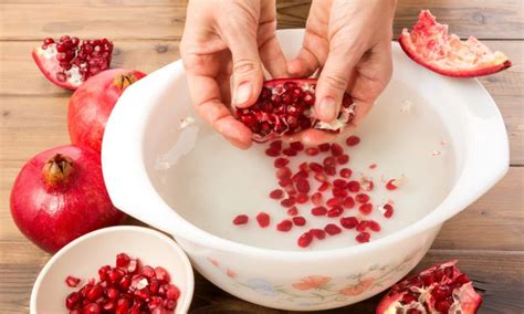 Sgranare melograno