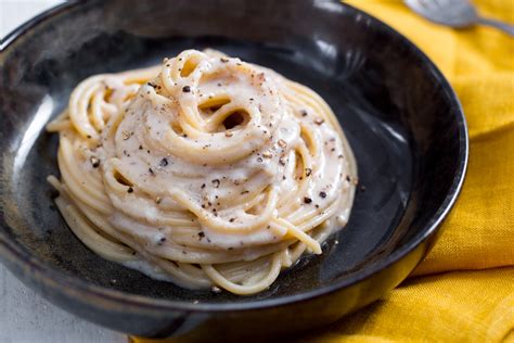 Spaghetti Cacio Pepe e Limone