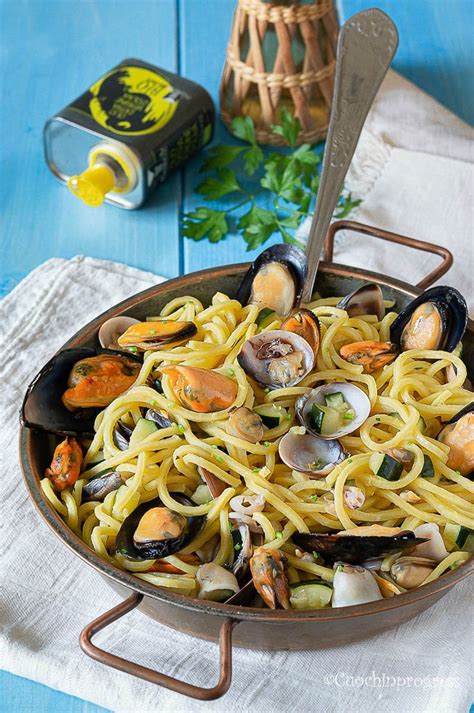 Spaghetti alla Chitarra ai Frutti di Mare
