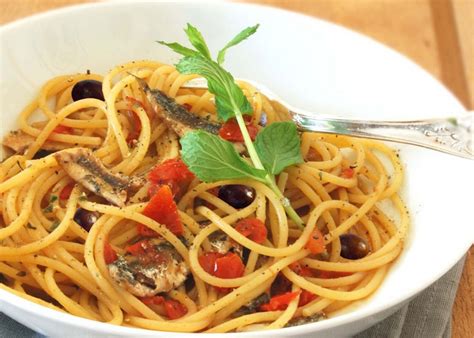 Spaghetti alle Alici alla Siciliana
