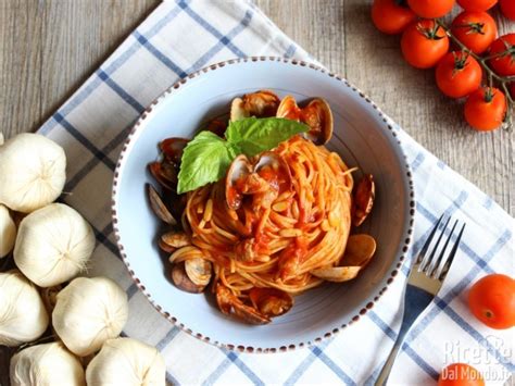 Spaghetti alle Vongole al Pomodoro