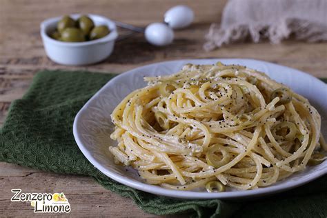 Spaghetti alle olive verdi