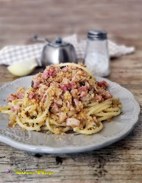 Spaghetti con Cipolla e Pangrattato