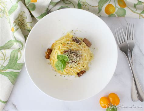 Spaghetti con Datterini Gialli