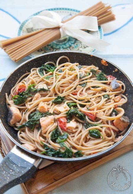Spaghetti con Spinaci e Pomodorini