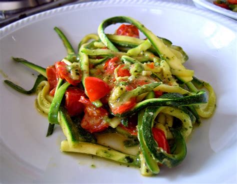 Spaghetti di Zucchine e Pomodorini