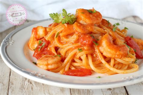 Spaghetti pomodoro e gamberi