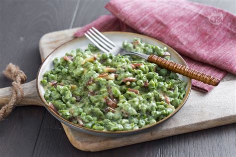 Spatzle di spinaci con speck
