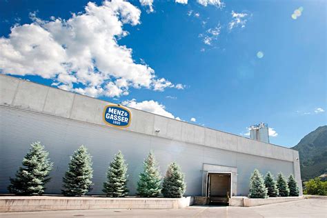 Stabilimento Menz&Gasser a Novaledo